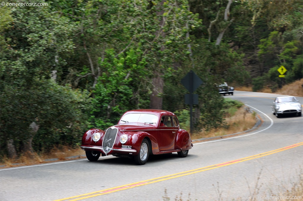 1939 Alfa Romeo 6C 2500 SS background image